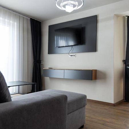 Vetus Hotel Prisztina Zewnętrze zdjęcie