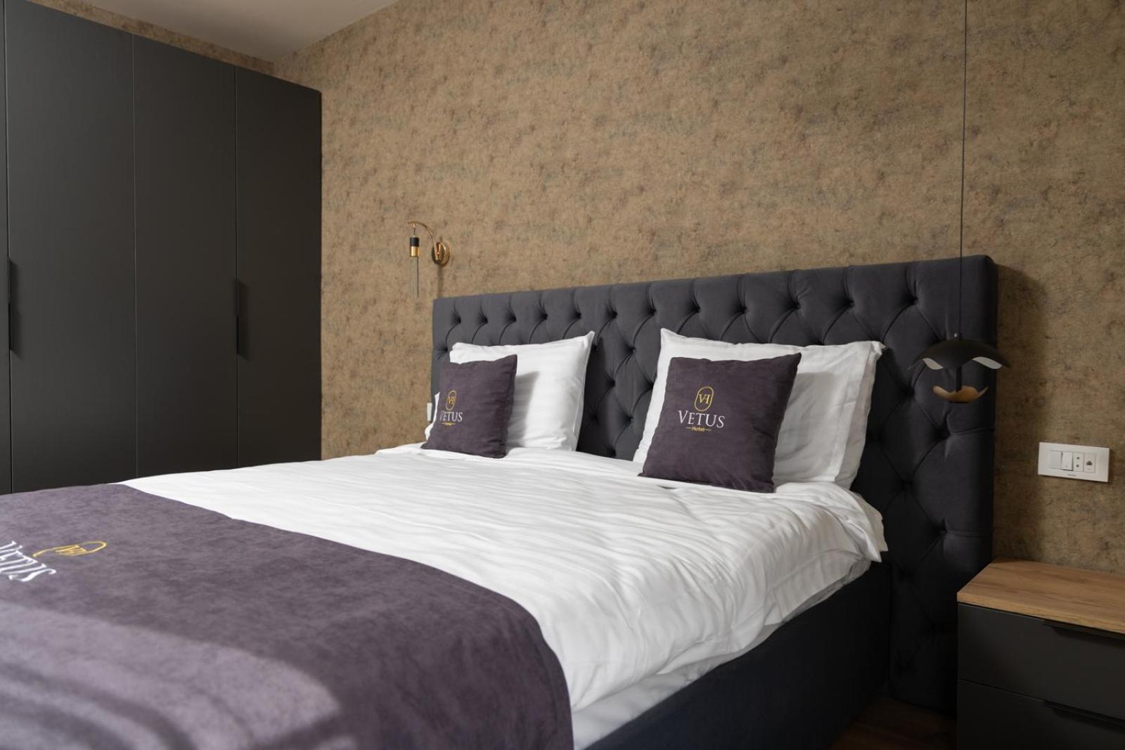 Vetus Hotel Prisztina Zewnętrze zdjęcie