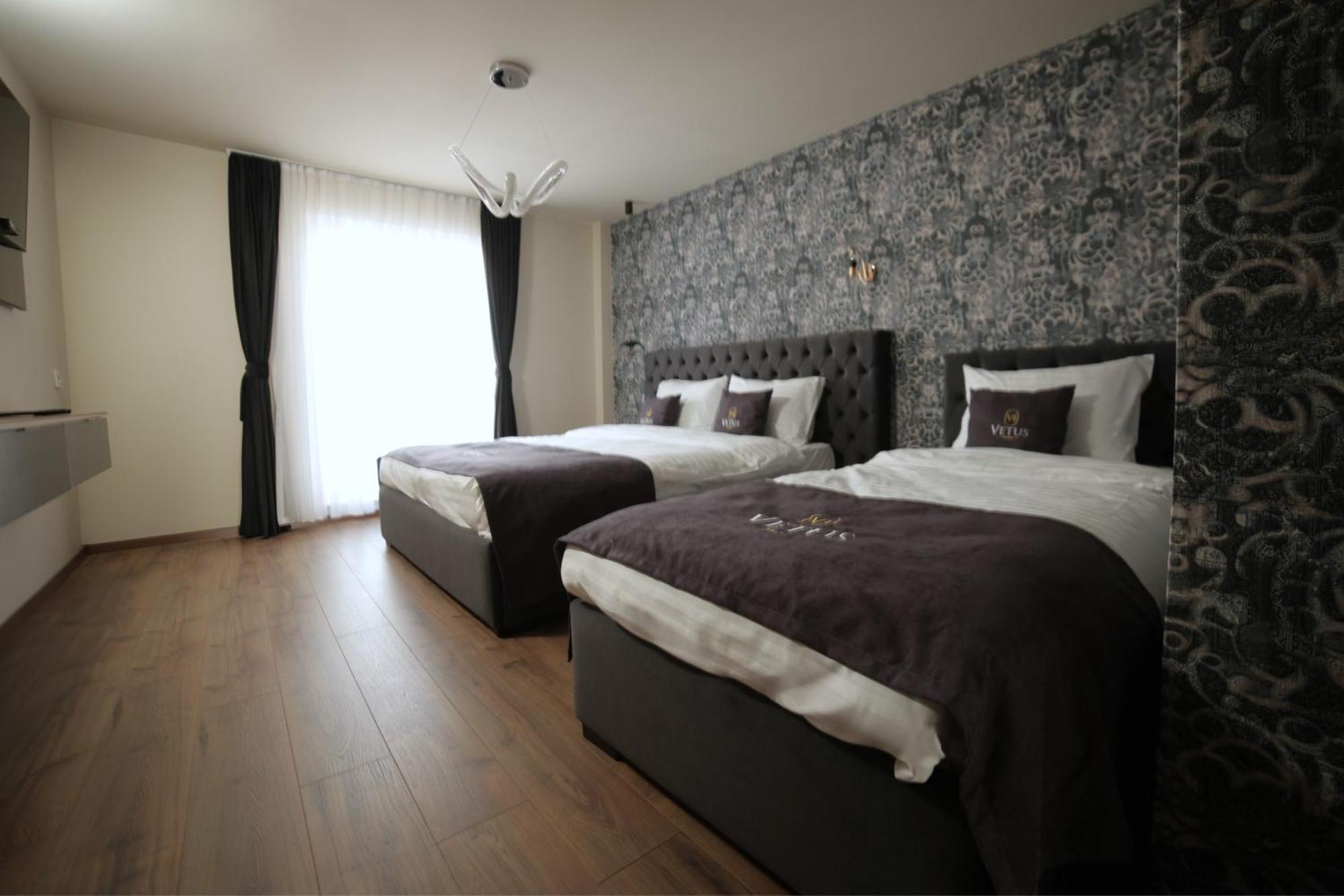Vetus Hotel Prisztina Zewnętrze zdjęcie