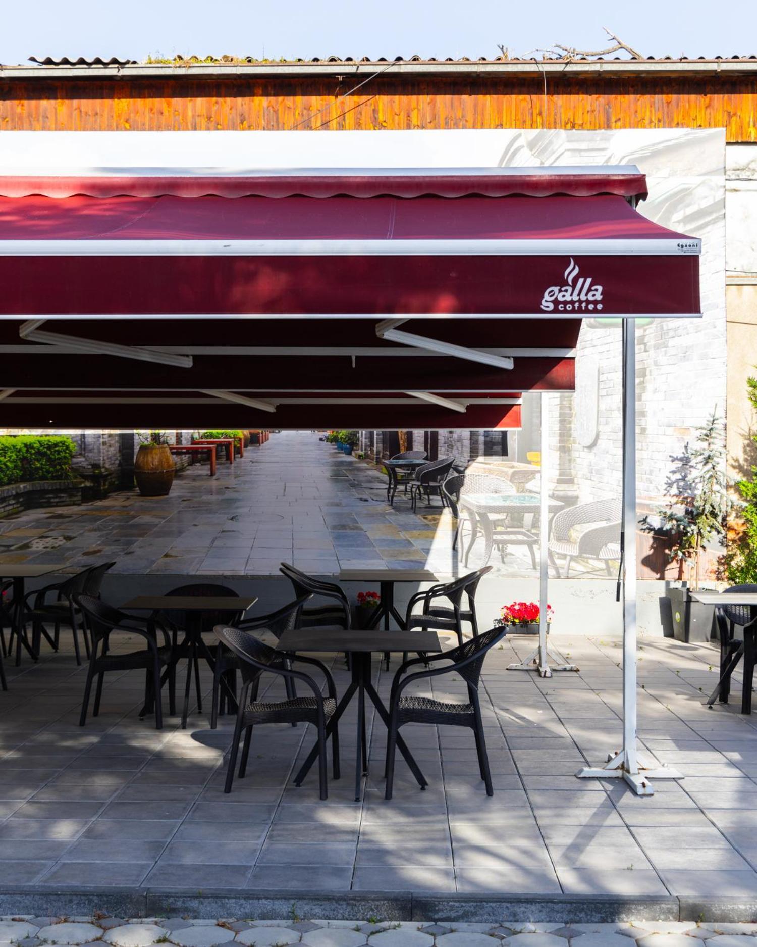 Vetus Hotel Prisztina Zewnętrze zdjęcie