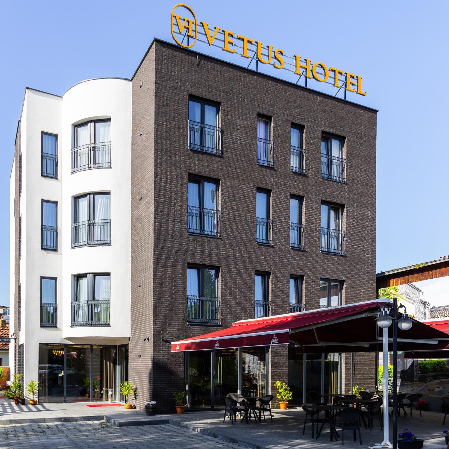 Vetus Hotel Prisztina Zewnętrze zdjęcie
