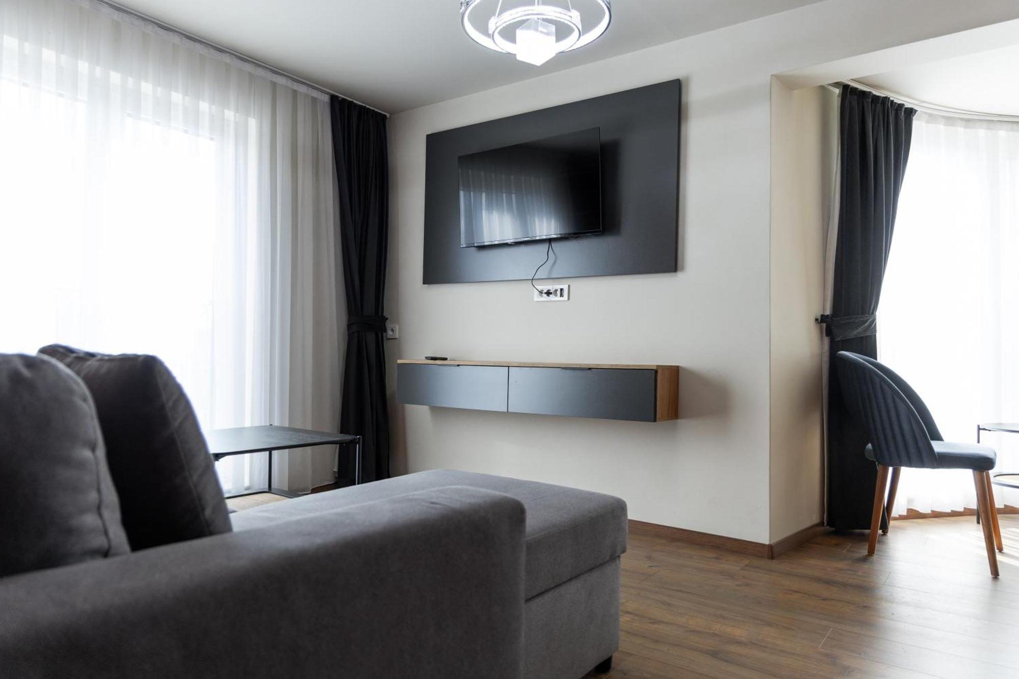 Vetus Hotel Prisztina Zewnętrze zdjęcie