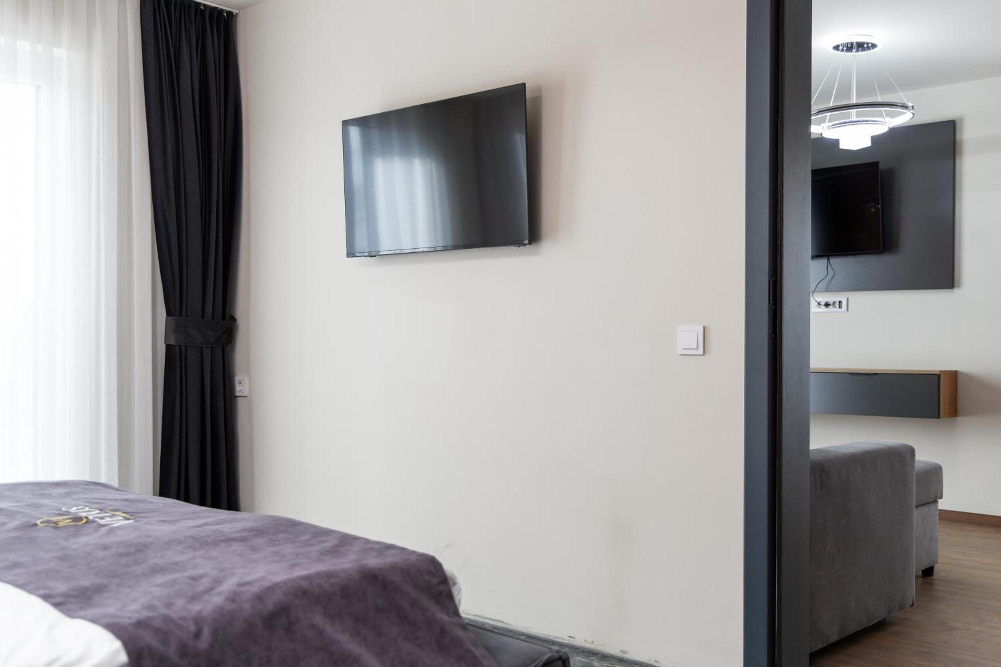 Vetus Hotel Prisztina Zewnętrze zdjęcie